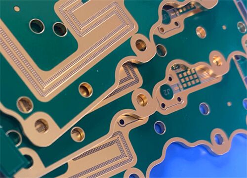 4-Schicht-Hybrid-RF-PCB Rogers RO3210 Substrat Silber- und Goldbeschichtung
