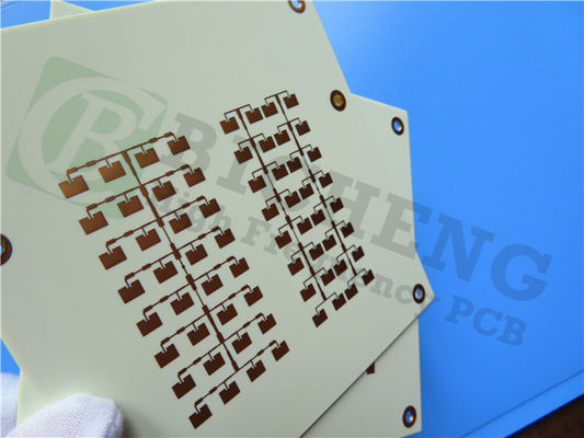 Kohlenwasserstoff-Antennen-Bereich PCB 20mil Rogers RO4730G3