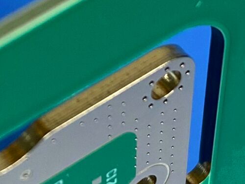 Multilayer-Leiterplatte TC350 mit vergrabenen Vias, Kantenversilberung, ENIG-Finish